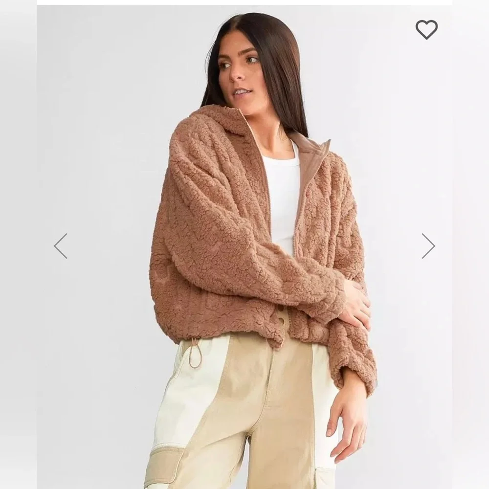 Billabong Women’s “Marlowe” Jacket Size Small in Nude Mood/ Pink - Picture 1 of 8